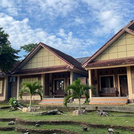 Mangrove Inn Ilhas Karimunjava Exterior foto