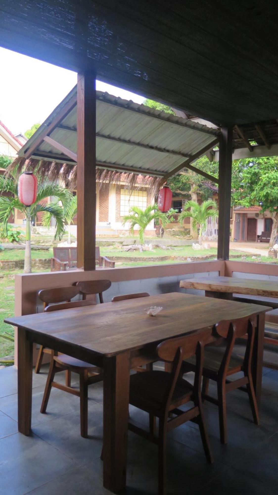 Mangrove Inn Ilhas Karimunjava Exterior foto