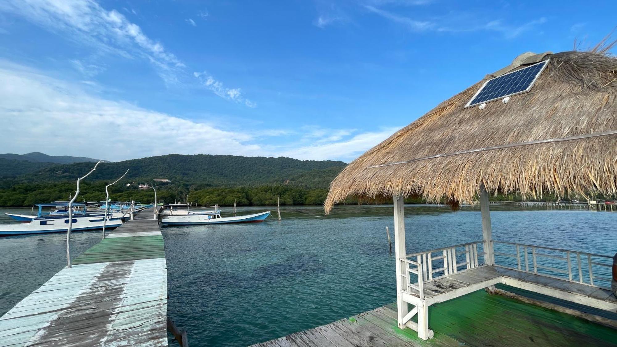 Mangrove Inn Ilhas Karimunjava Exterior foto